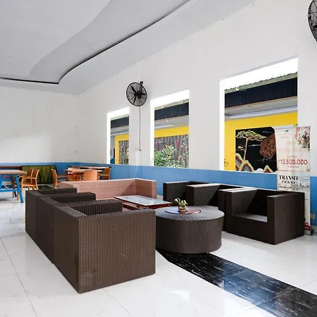 RedDoorz at Flory Hotel Jalan Ringroad Selatan-3